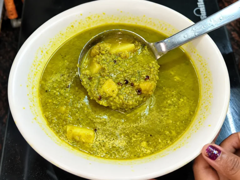 Matar Ka Nimona Recipe – UP Style Nimona with Stored Winter Peas